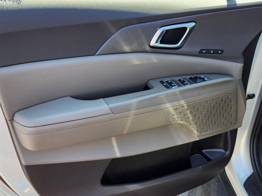 new 2026 Kia Carnival car, priced at $39,782