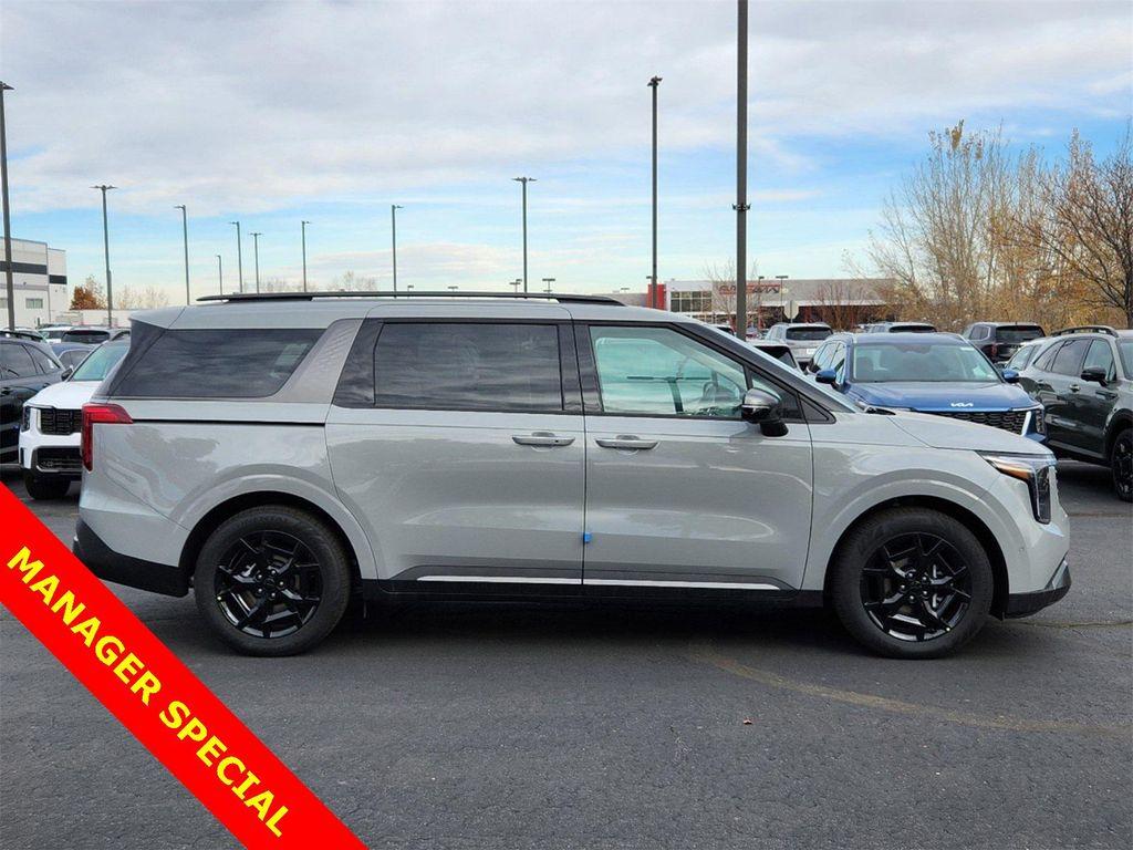 new 2025 Kia Carnival Hybrid car, priced at $46,995