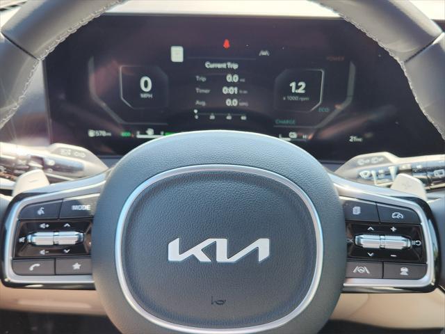 new 2025 Kia Sorento Hybrid car, priced at $44,889