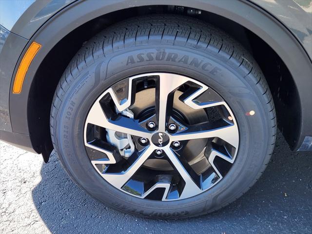 new 2025 Kia Sportage Hybrid car, priced at $33,531
