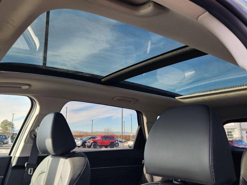 new 2025 Kia Sorento car, priced at $39,073