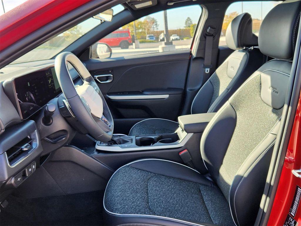 new 2025 Kia K4 car, priced at $27,403