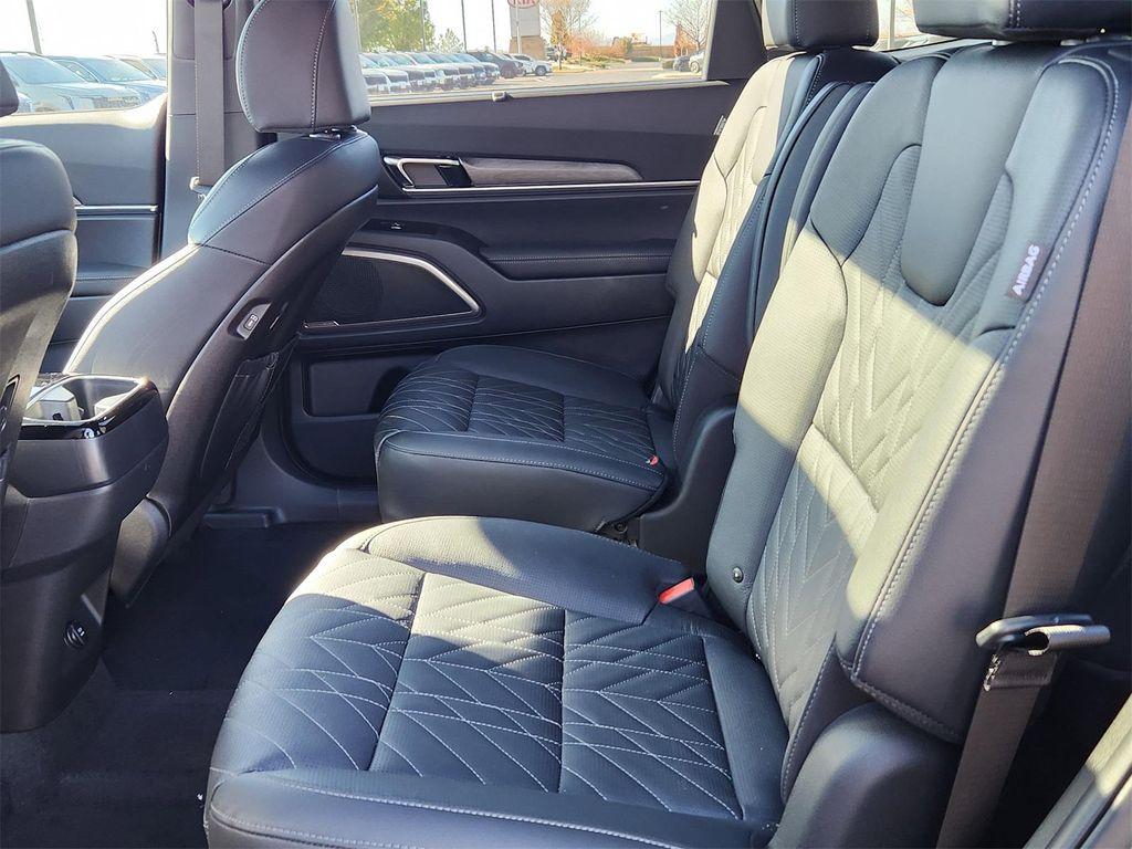 new 2025 Kia Telluride car, priced at $48,605