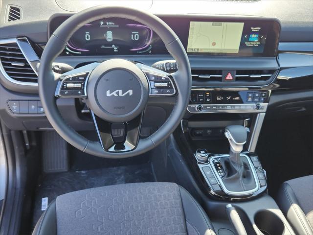 new 2025 Kia Seltos car, priced at $27,455