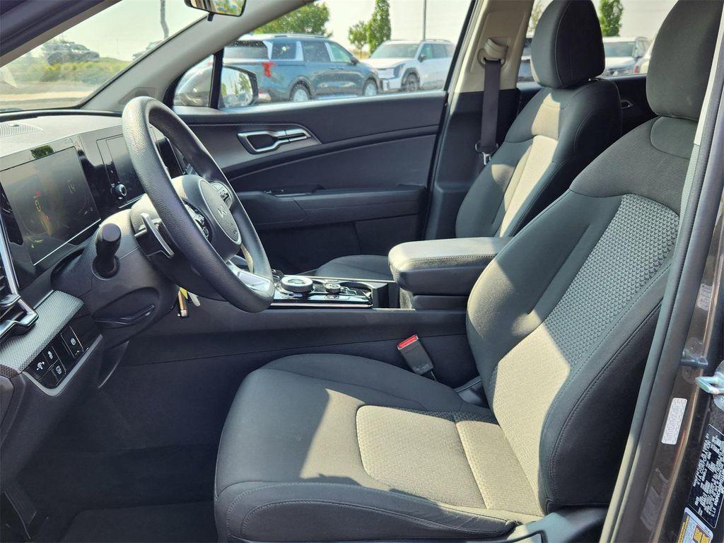 used 2023 Kia Sportage Hybrid car, priced at $24,809