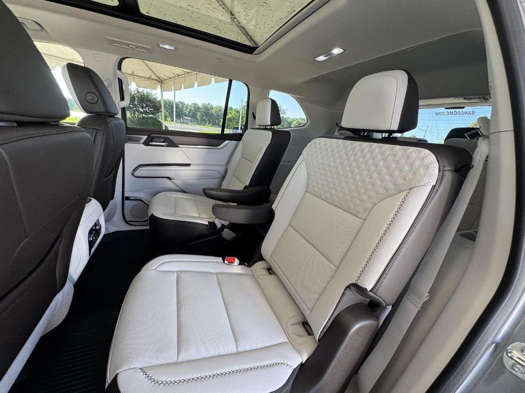 new 2025 GMC Acadia car, priced at $62,060