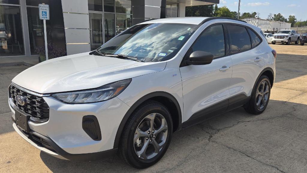 used 2025 Ford Escape car, priced at $28,777