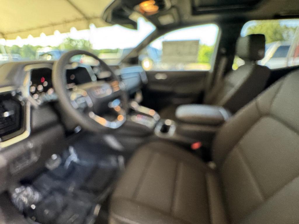 new 2025 GMC Canyon car, priced at $47,820