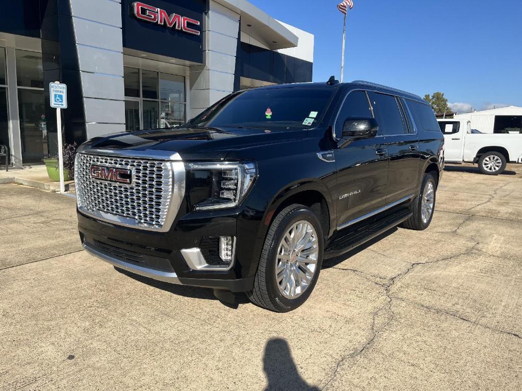 used 2023 GMC Yukon XL car, priced at $68,777