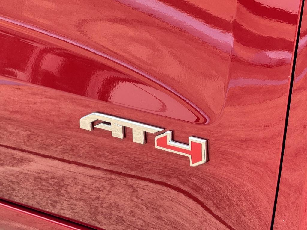 new 2025 GMC Sierra 1500 car, priced at $67,235