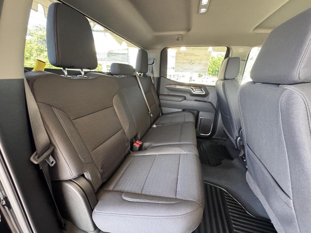new 2025 GMC Sierra 1500 car, priced at $48,085