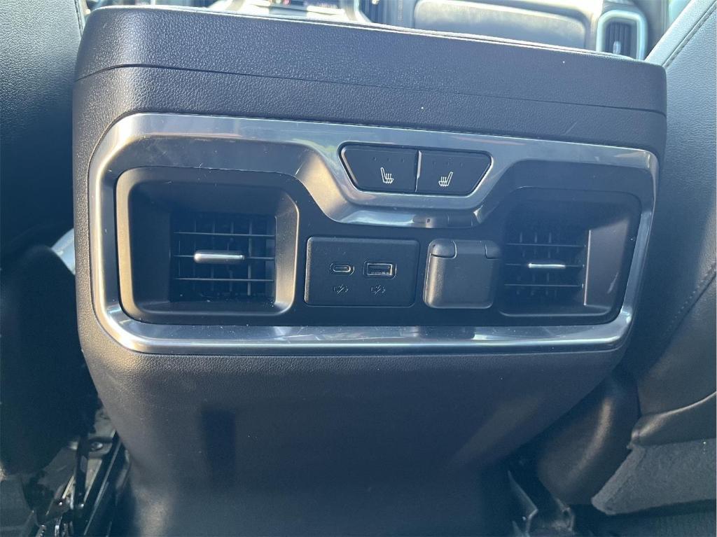 used 2021 GMC Sierra 1500 car, priced at $38,977