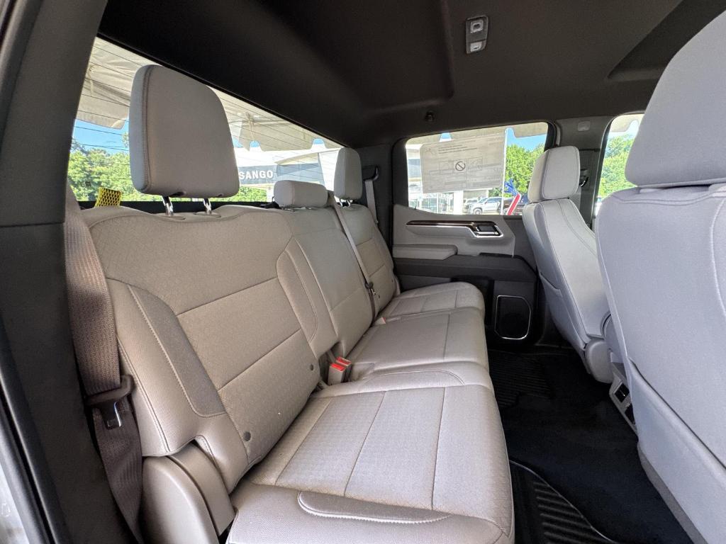 new 2025 GMC Sierra 1500 car, priced at $48,085