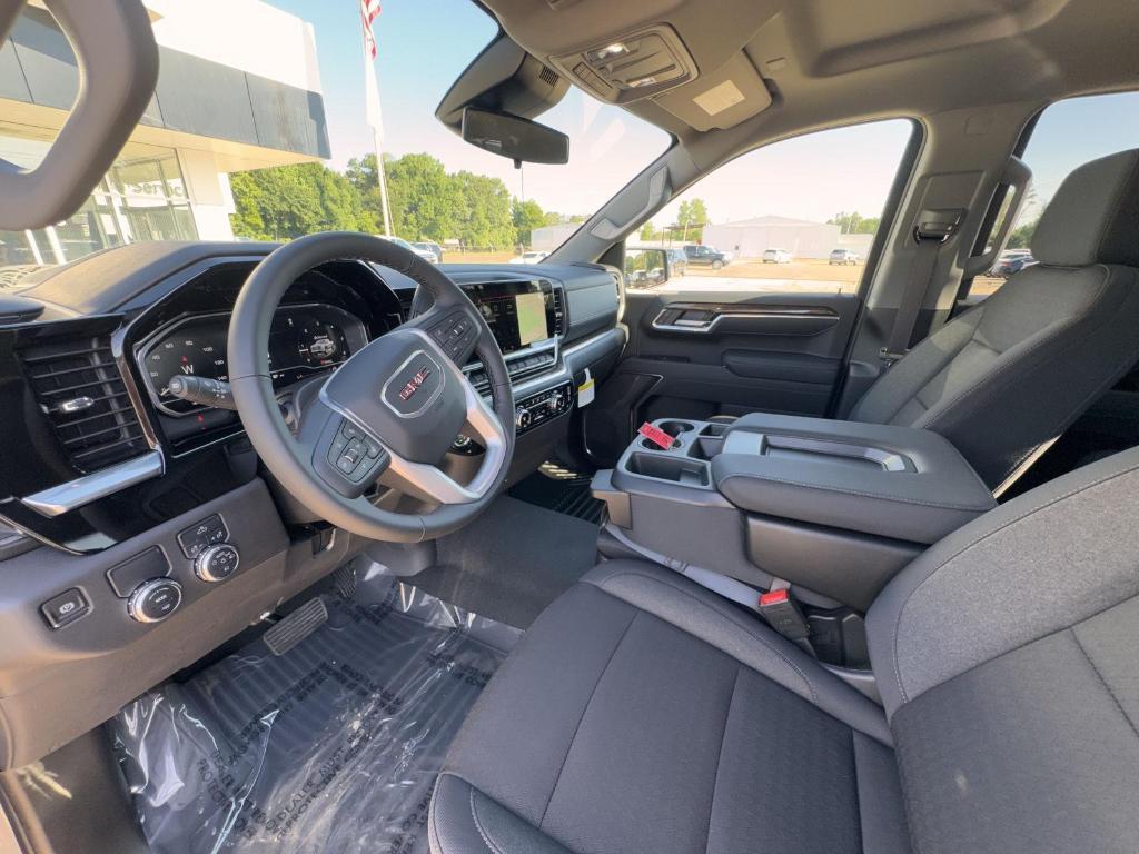 new 2025 GMC Sierra 1500 car, priced at $50,140