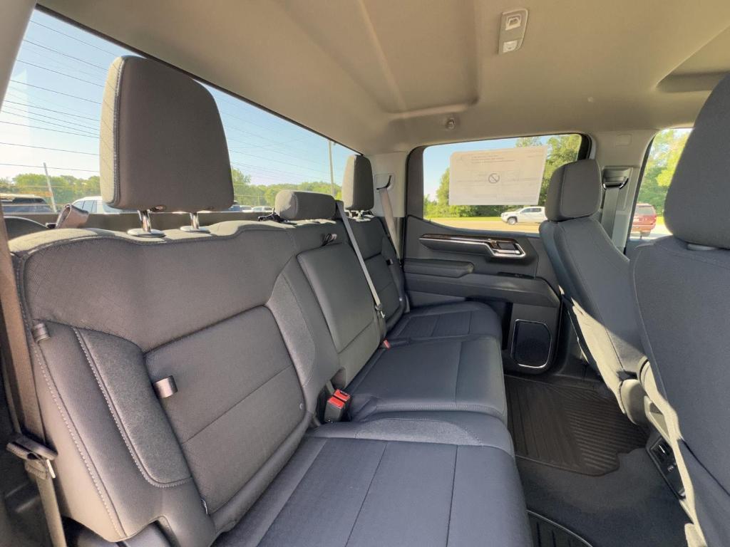 new 2025 GMC Sierra 1500 car, priced at $50,140