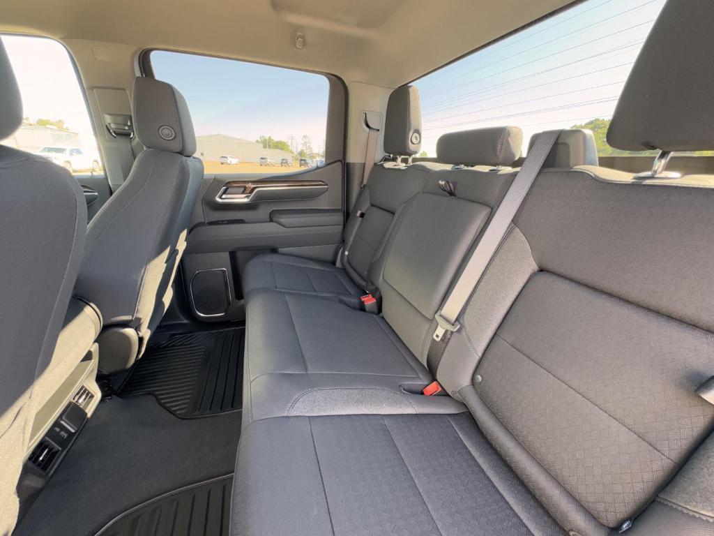 new 2025 GMC Sierra 1500 car, priced at $50,140