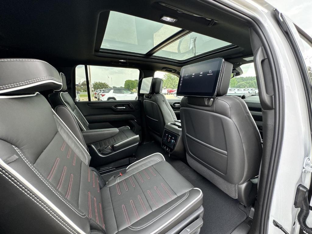 new 2025 GMC Yukon XL car, priced at $101,890