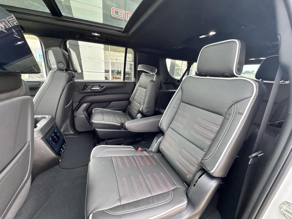 new 2025 GMC Yukon XL car, priced at $101,890
