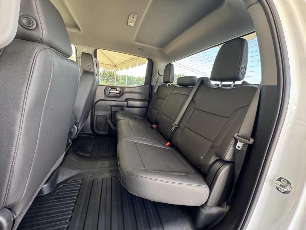 new 2025 GMC Sierra 1500 car, priced at $44,335