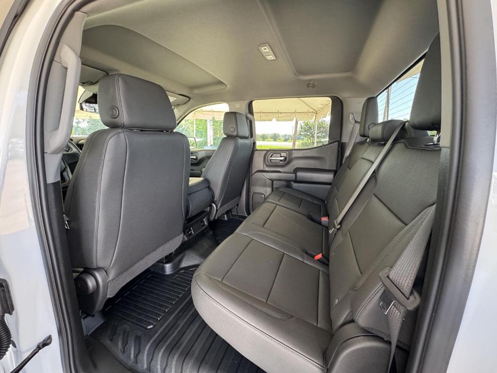 new 2025 GMC Sierra 1500 car, priced at $44,335