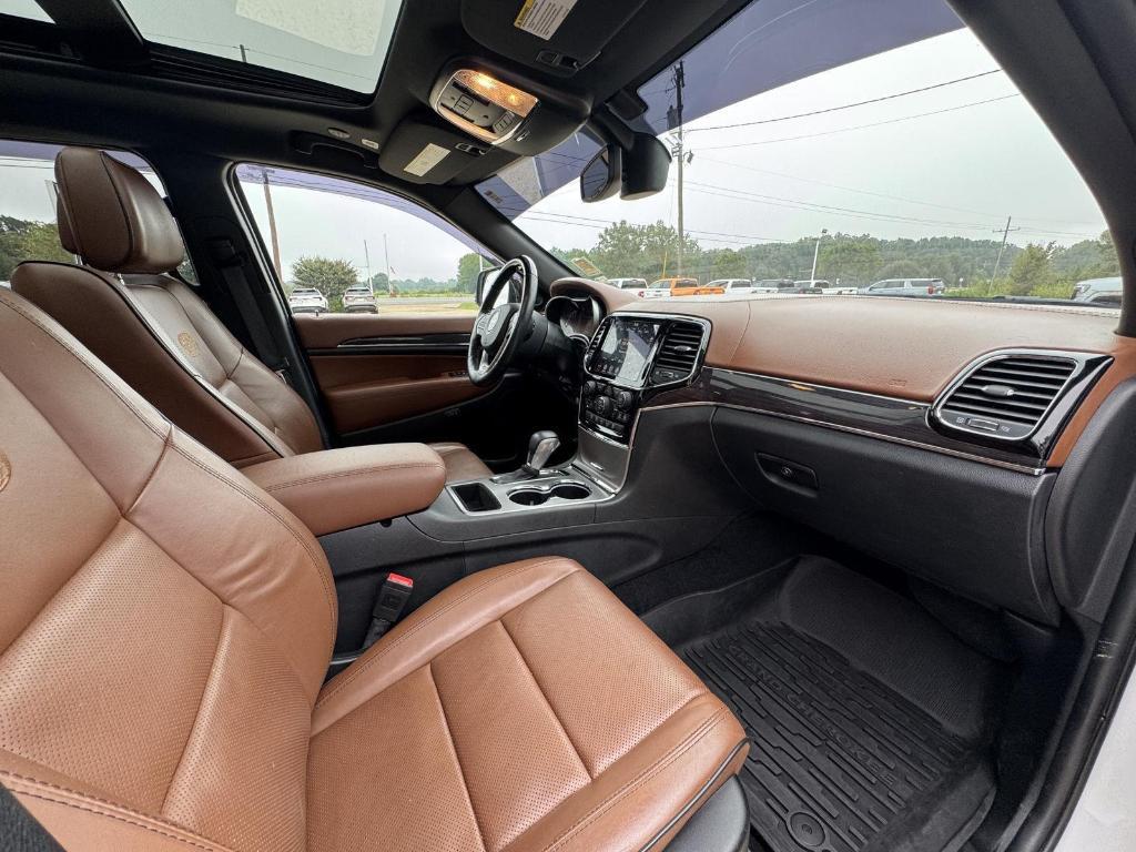 used 2021 Jeep Grand Cherokee car, priced at $29,777