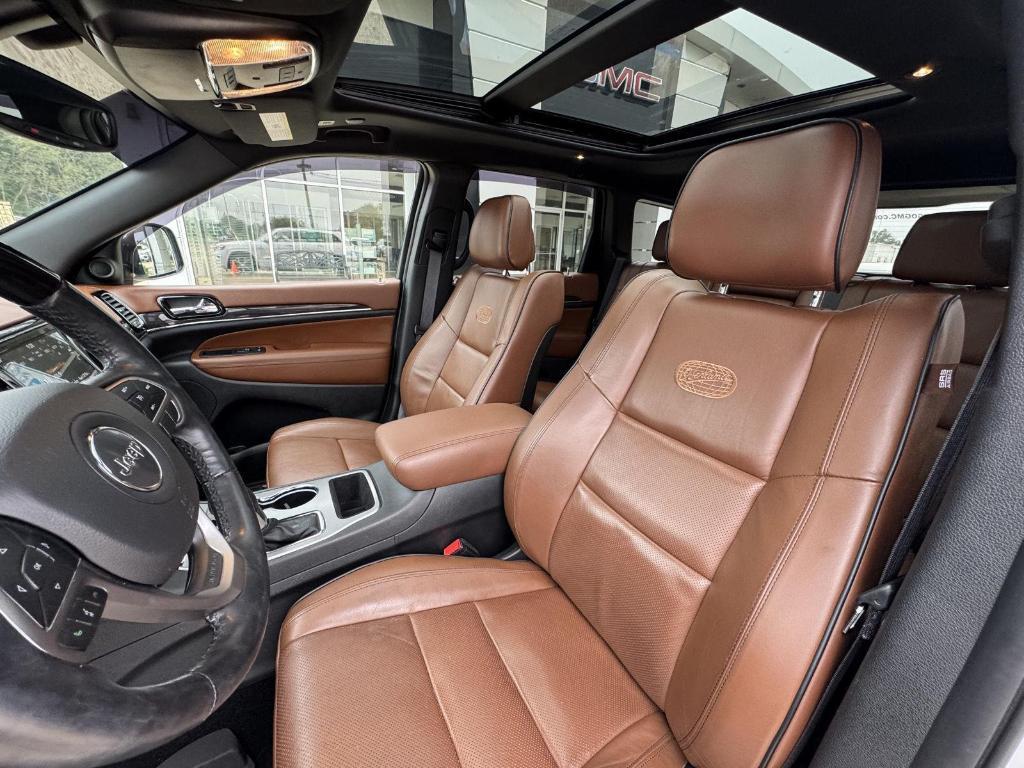 used 2021 Jeep Grand Cherokee car, priced at $29,777