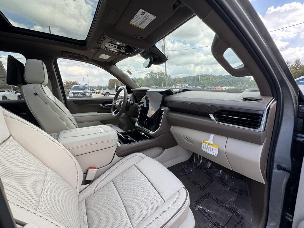 new 2026 GMC Yukon XL car, priced at $95,120