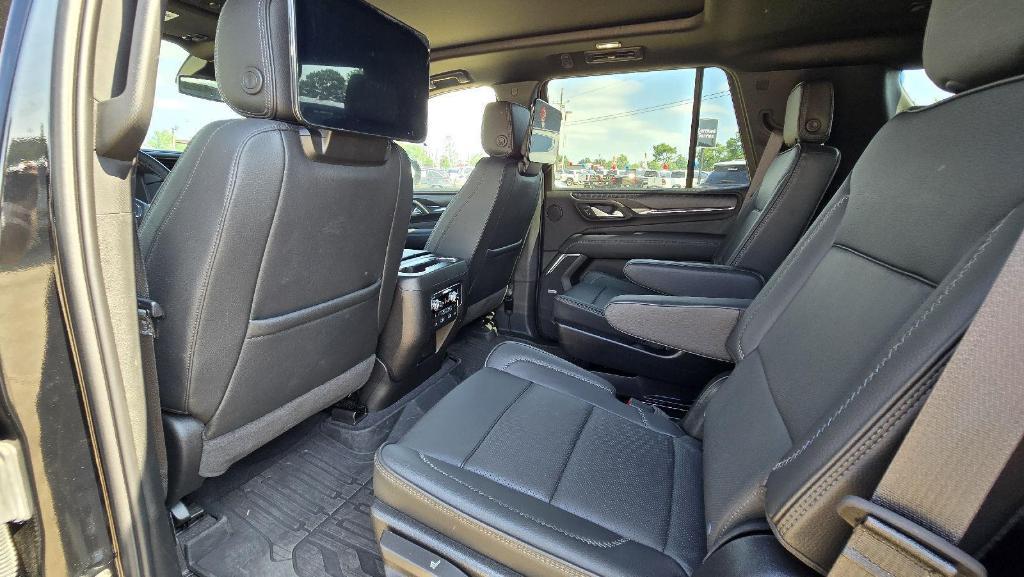 used 2024 GMC Yukon car, priced at $71,577