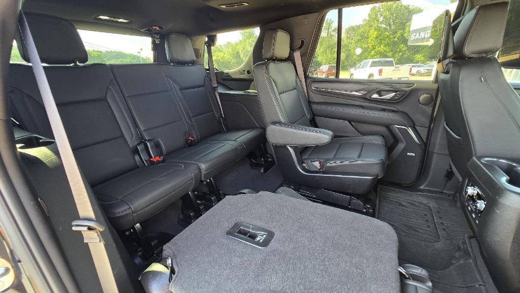 used 2024 GMC Yukon car, priced at $71,577