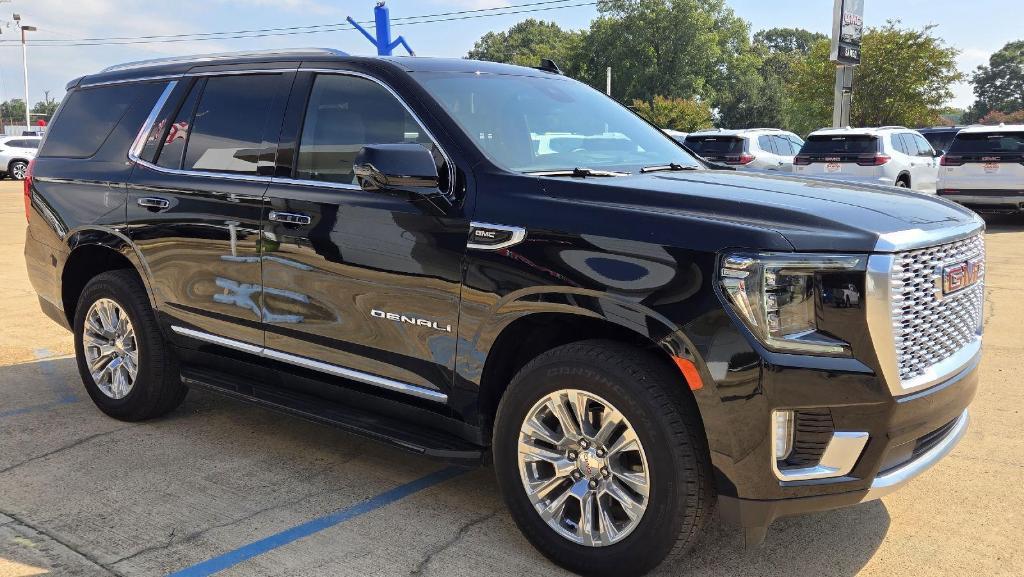 used 2024 GMC Yukon car, priced at $71,577