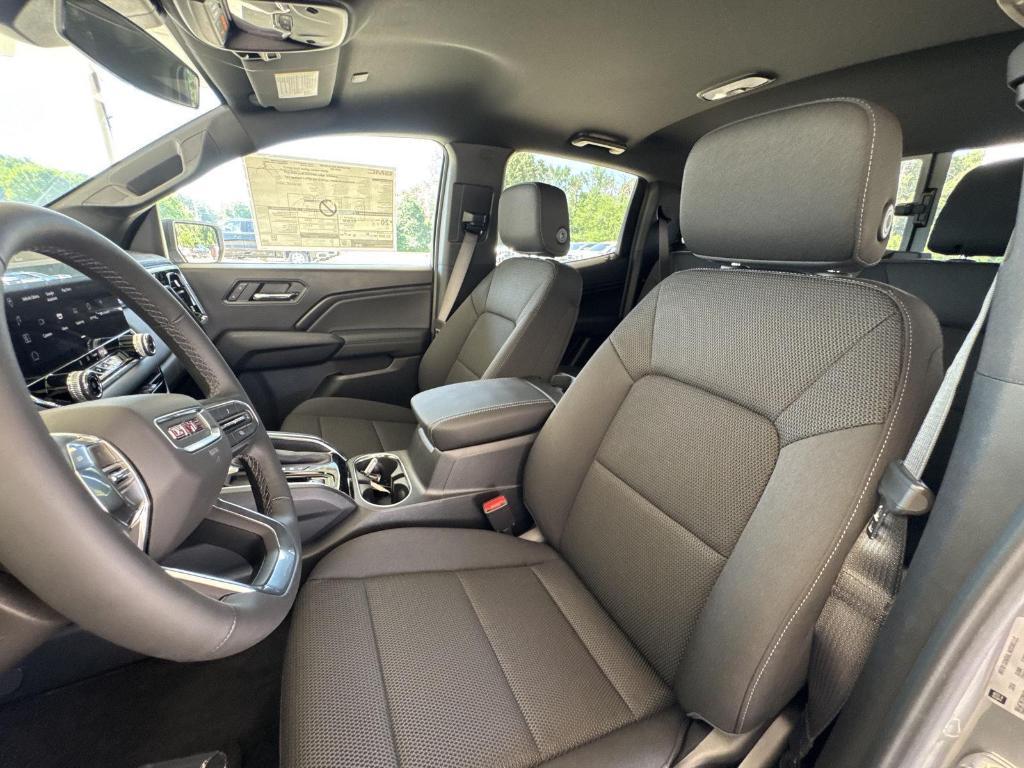 new 2025 GMC Canyon car, priced at $38,965