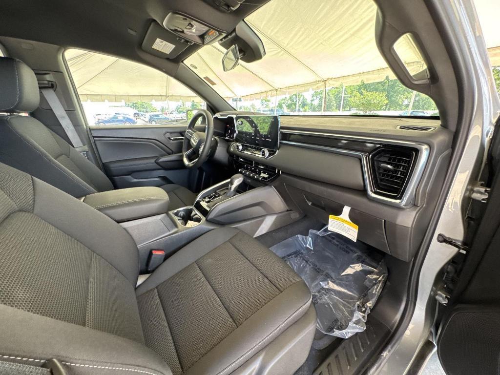 new 2025 GMC Canyon car, priced at $38,965