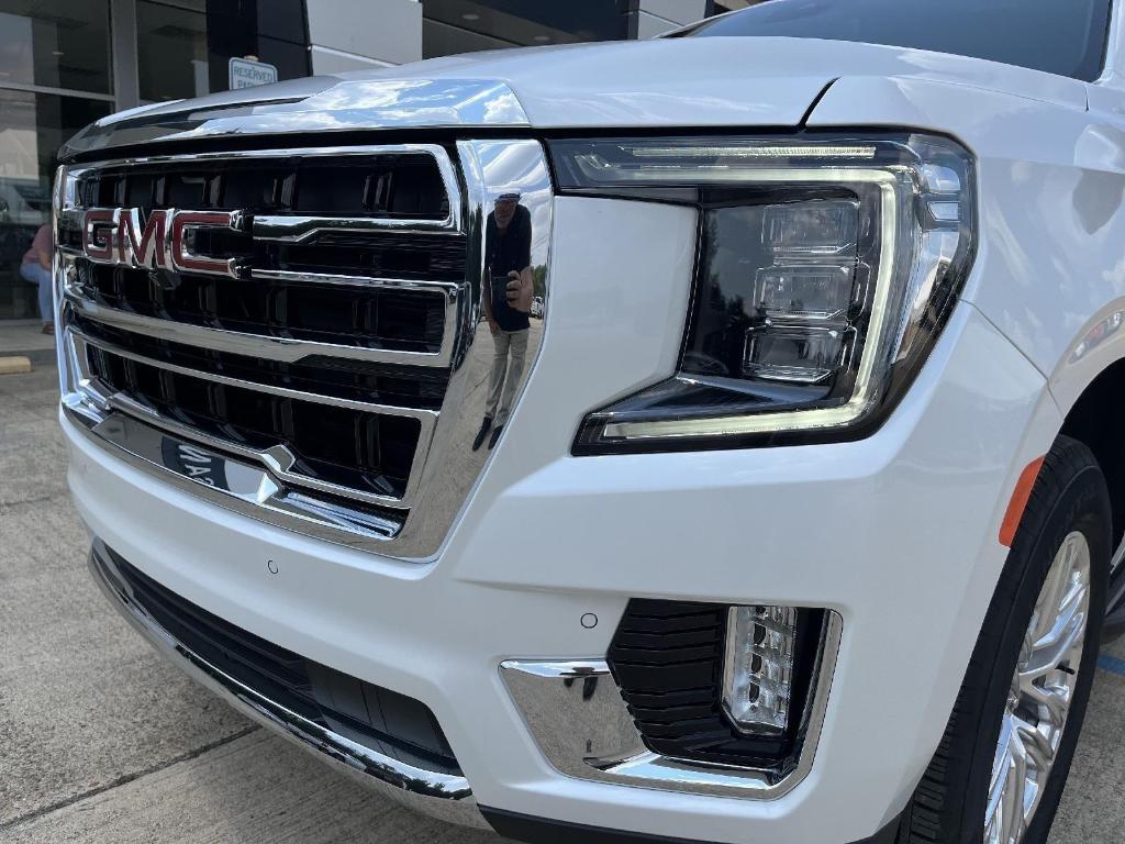 new 2024 GMC Yukon XL car, priced at $71,205