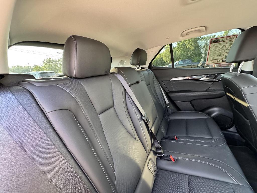 used 2024 Buick Envision car, priced at $31,577