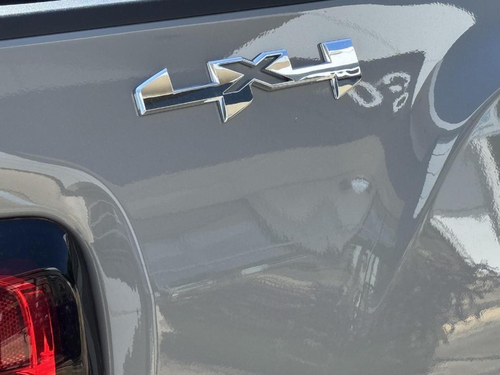new 2025 GMC Sierra 2500 car, priced at $67,405