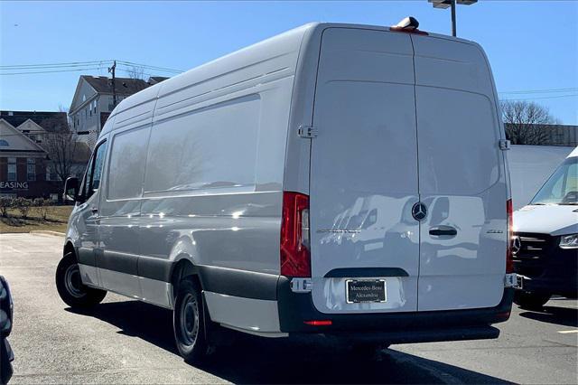 new 2025 Mercedes-Benz Sprinter 2500 car, priced at $68,428