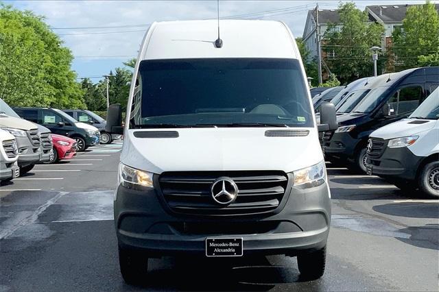 new 2024 Mercedes-Benz Sprinter 3500 car, priced at $69,693