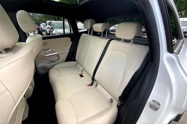 used 2025 Mercedes-Benz GLA 250 car, priced at $41,994