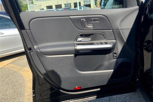 used 2025 Mercedes-Benz GLA 250 car, priced at $39,434