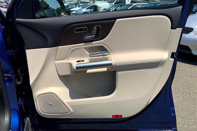 used 2025 Mercedes-Benz GLA 250 car, priced at $40,796