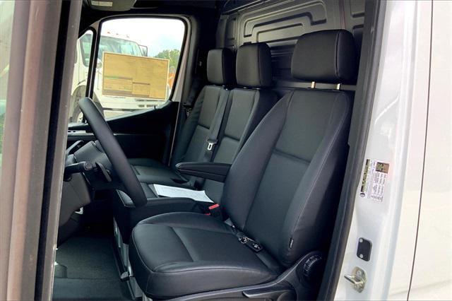 new 2024 Mercedes-Benz Sprinter 2500 car, priced at $61,730