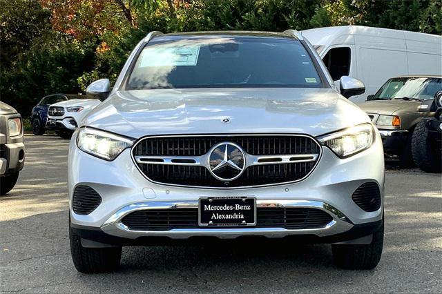 new 2025 Mercedes-Benz GLC 300 car, priced at $58,960