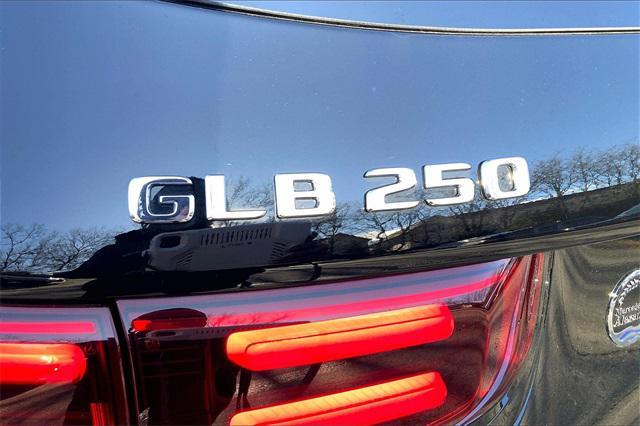 used 2024 Mercedes-Benz GLB 250 car, priced at $42,995