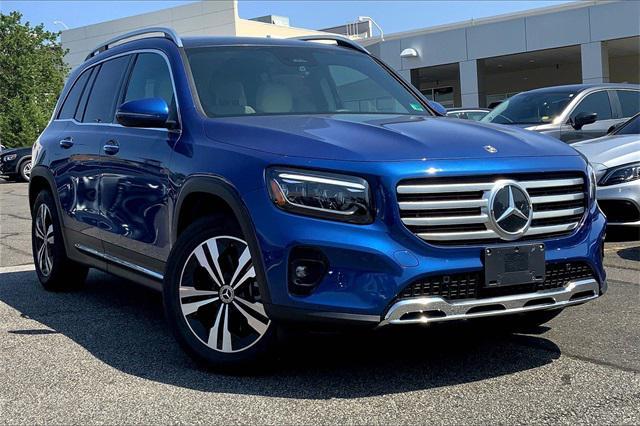 used 2025 Mercedes-Benz GLB 250 car, priced at $42,984