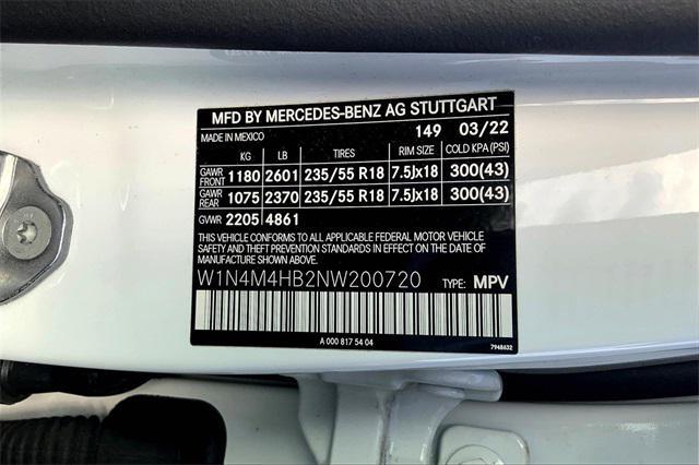 used 2022 Mercedes-Benz GLB 250 car, priced at $36,844