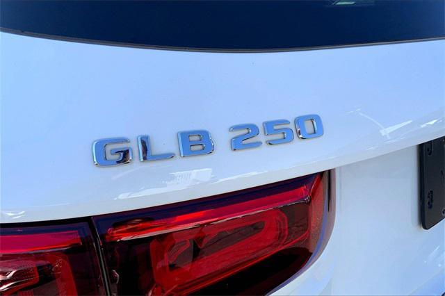 used 2022 Mercedes-Benz GLB 250 car, priced at $29,380