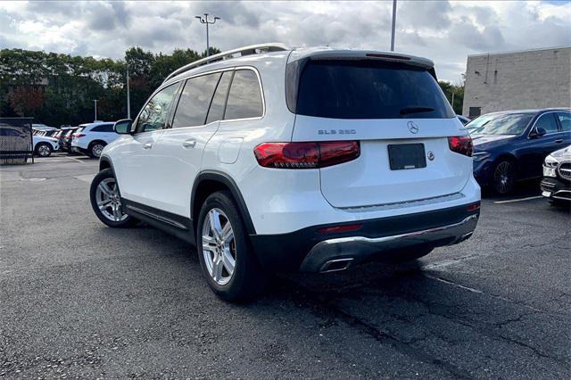 used 2022 Mercedes-Benz GLB 250 car, priced at $36,844