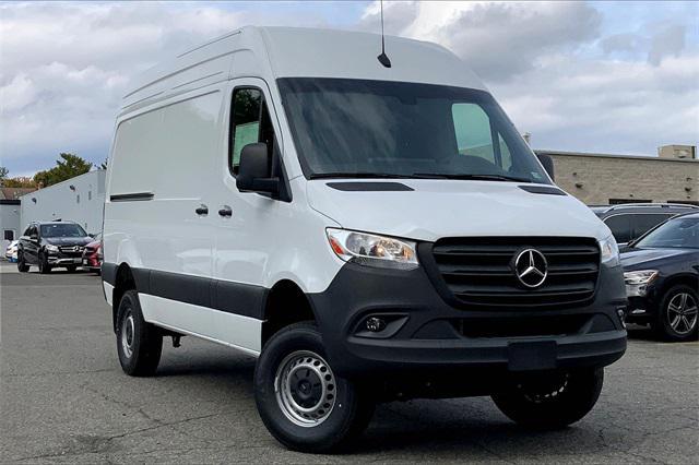 new 2024 Mercedes-Benz Sprinter 2500 car, priced at $69,216