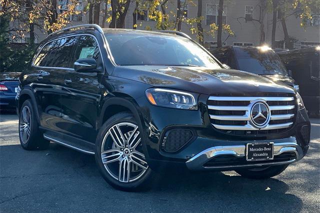 new 2025 Mercedes-Benz GLS 450 car, priced at $95,835