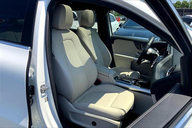 used 2025 Mercedes-Benz GLA 250 car, priced at $39,997